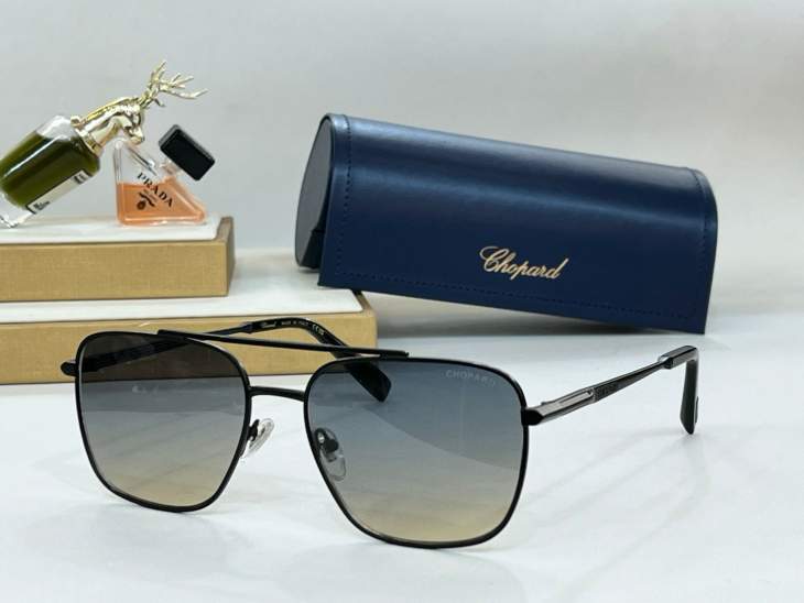 Picture of Chopard Sunglasses _SKUfw66525742fw